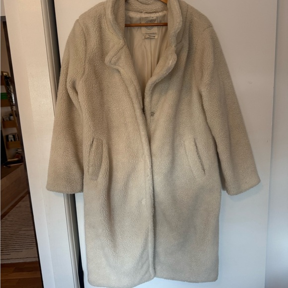 Stoosh Teddy Coat - Picture 4 of 4